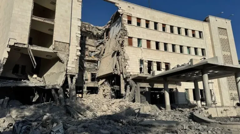 Israel serang damaskus